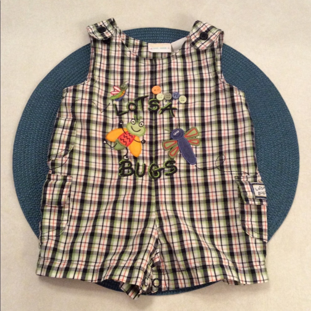 🤑Little Legends plaid romper. Size 0-3M.